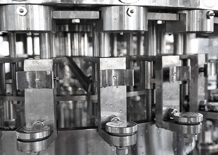 Can Filling Machine for Carbonated Drinks / Beer